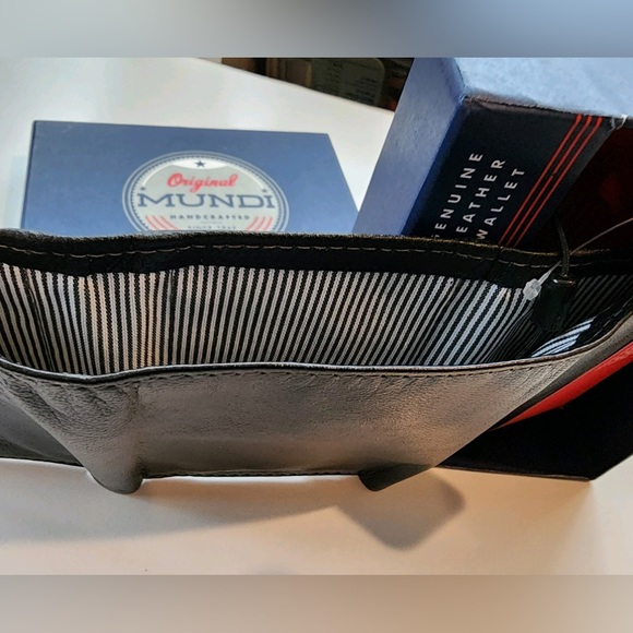Original Mundi Genuine Leather Trifold RFID Technology Wallet - Picture 8 of 10